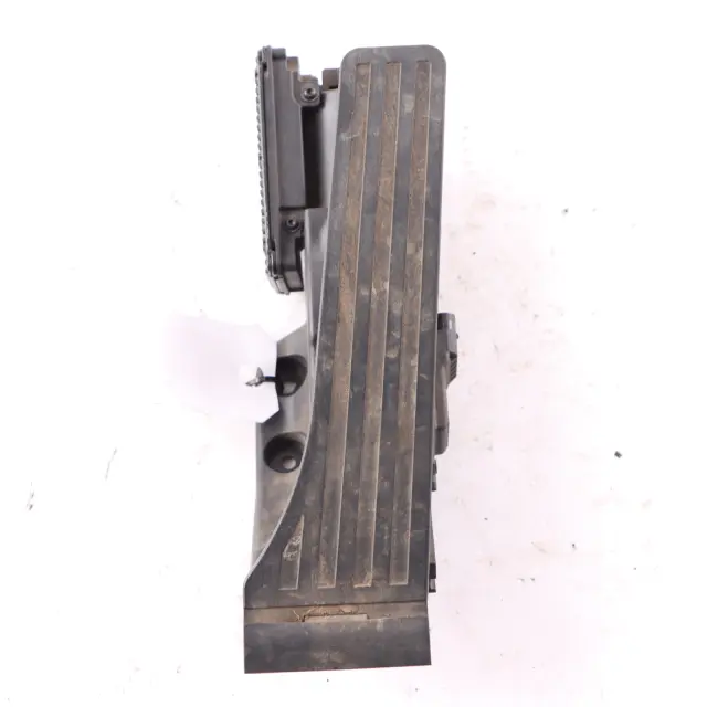 globalparts2-1074733